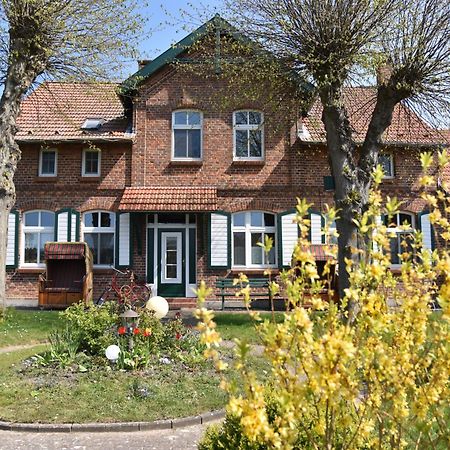 Hotel/Pension Bradhering Ahrenshoop Exterior photo